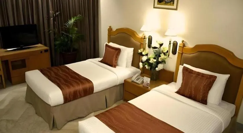 Palm Hotel Manila