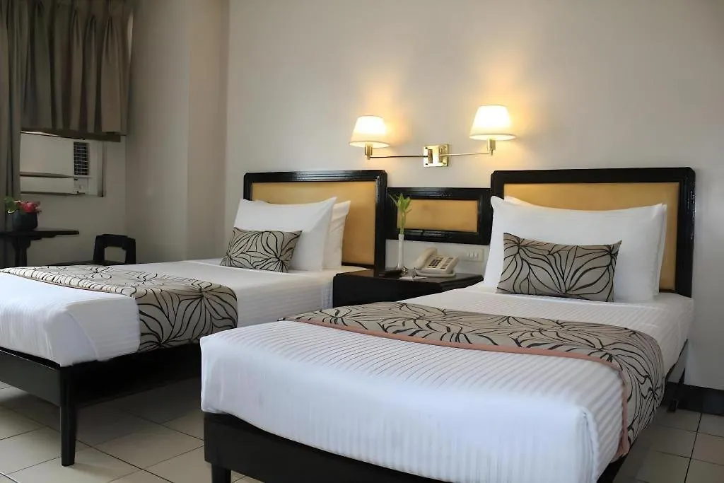Palm Hotel Manila