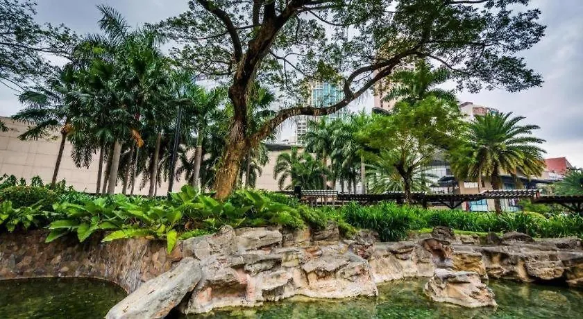 Palm Hotel Manila