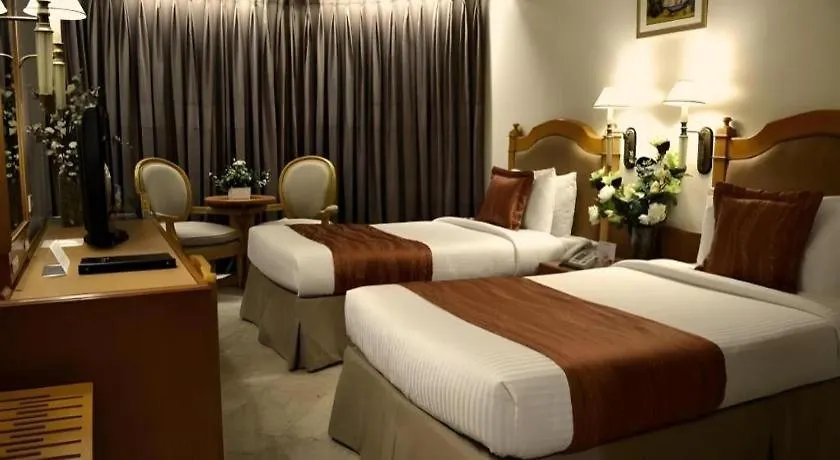 Palm Hotel Manila