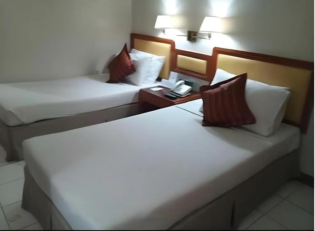 Palm Hotel Manila